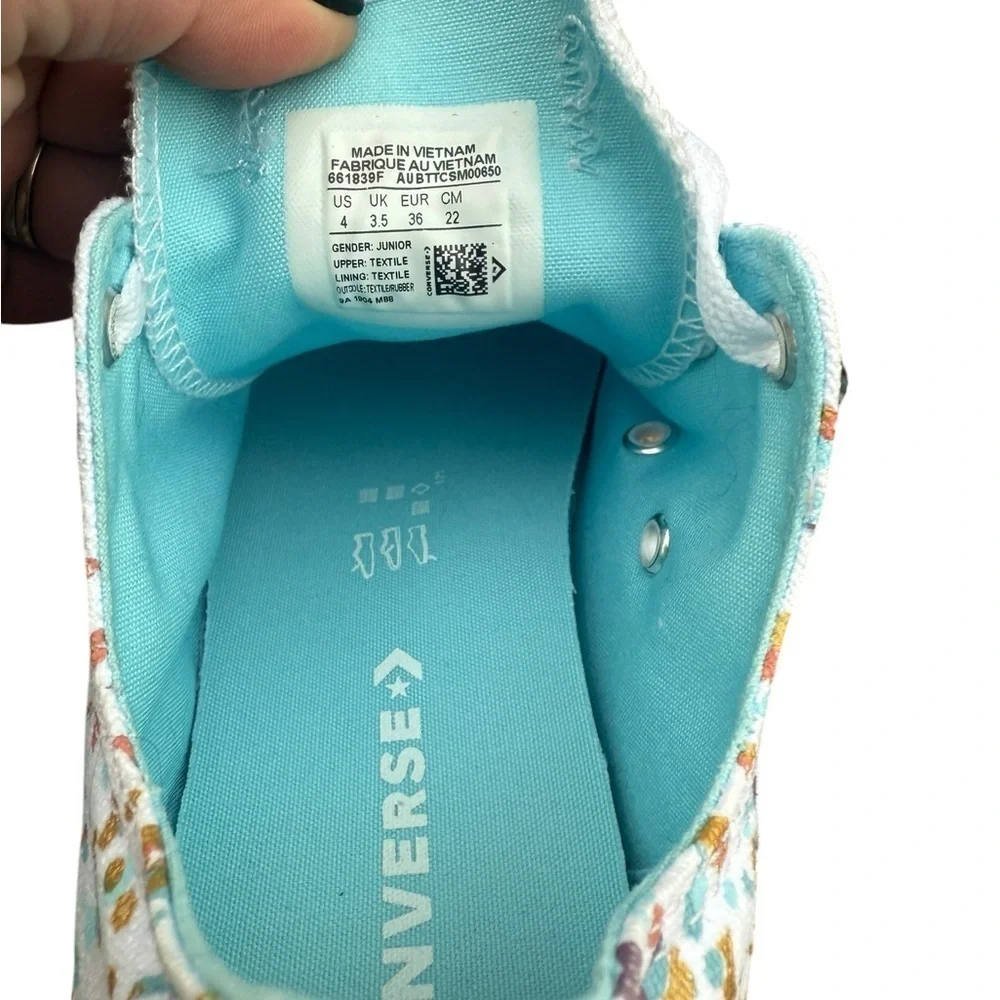 Converse excellent used